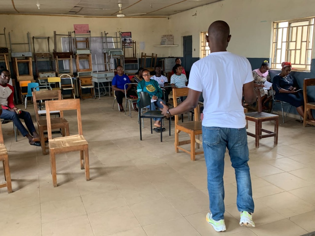 Teacher training workshop session